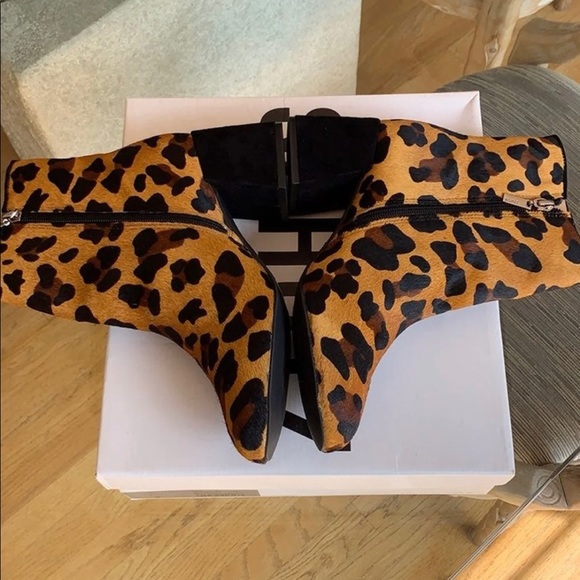 Schutz Mery Leopard Print Fur Ankle Boots Sz 8 - Picture 7 of 9